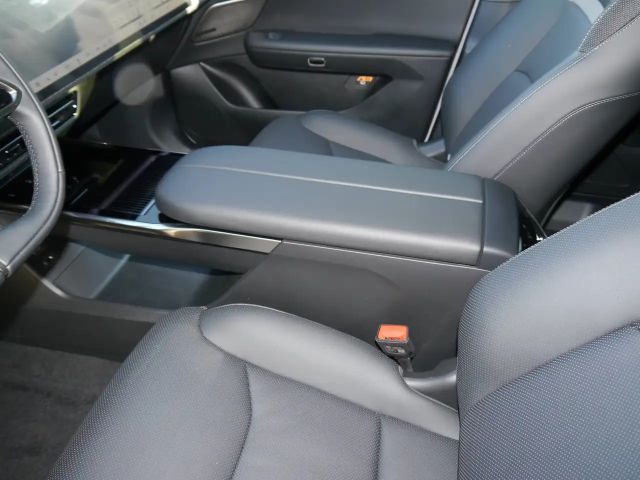 Mazda CX-6e