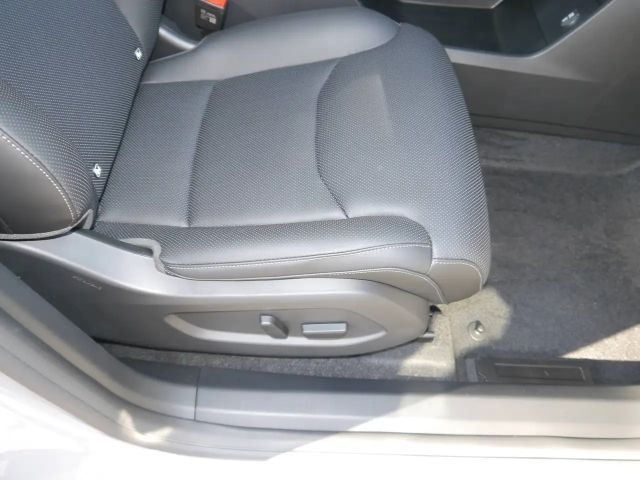 Mazda CX-6e