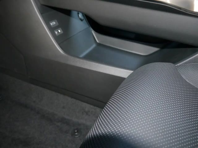Mazda CX-6e
