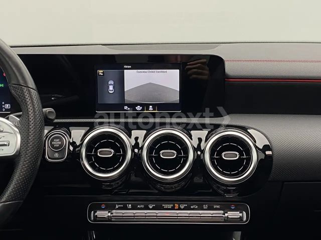 Mercedes-Benz CLA 220