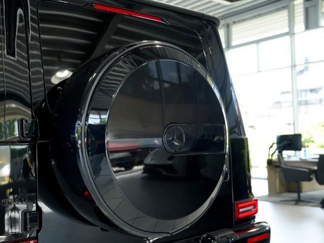 Mercedes-Benz G 500