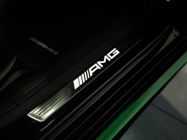 Mercedes-Benz A 35 AMG