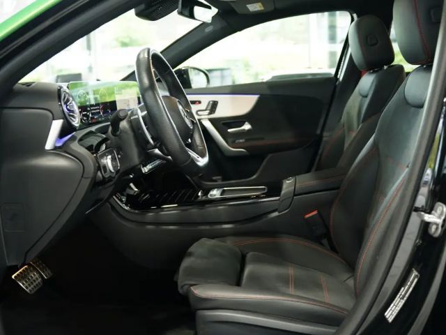 Mercedes-Benz A 35 AMG