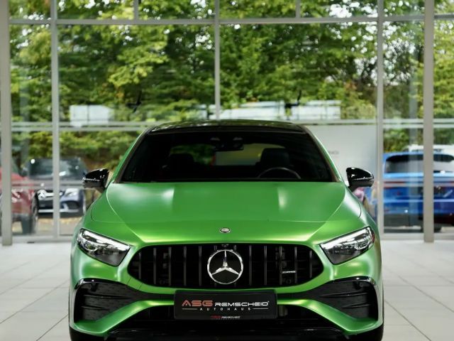 Mercedes-Benz A 35 AMG