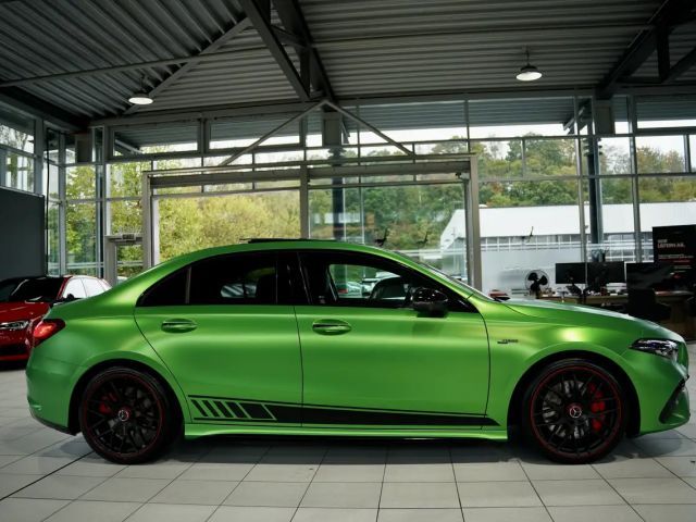Mercedes-Benz A 35 AMG