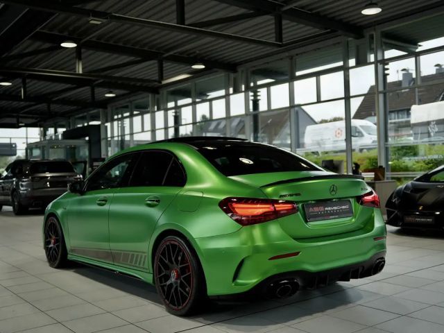 Mercedes-Benz A 35 AMG