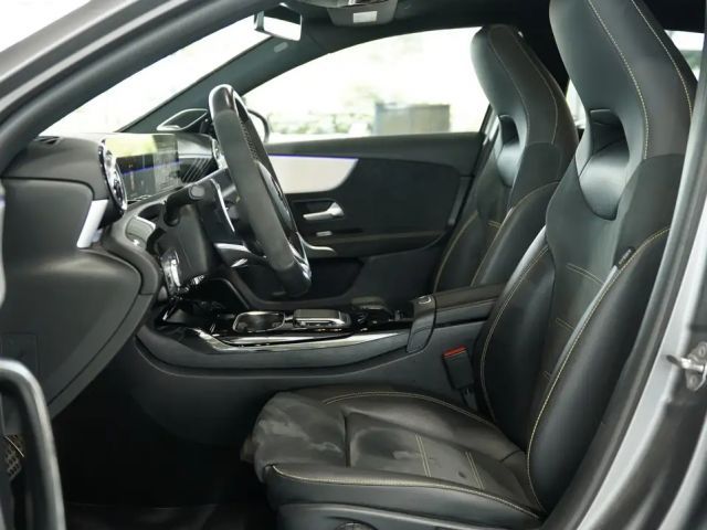 Mercedes-Benz A 45 AMG