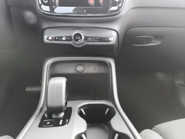 Volvo EX40