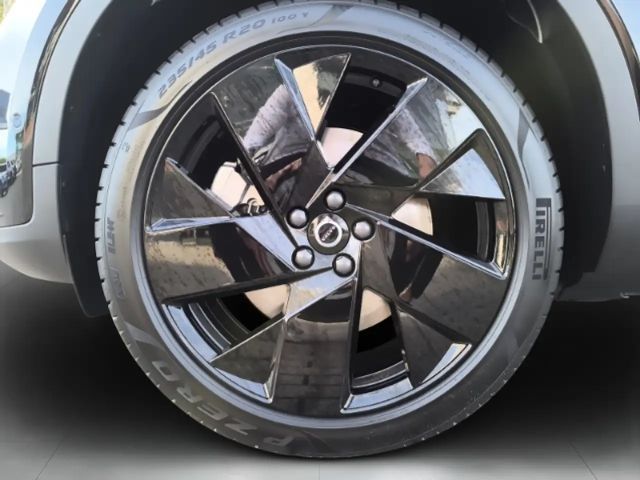 Volvo EX40