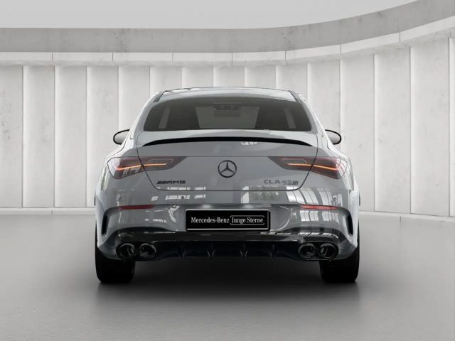 Mercedes-Benz CLA 45 AMG