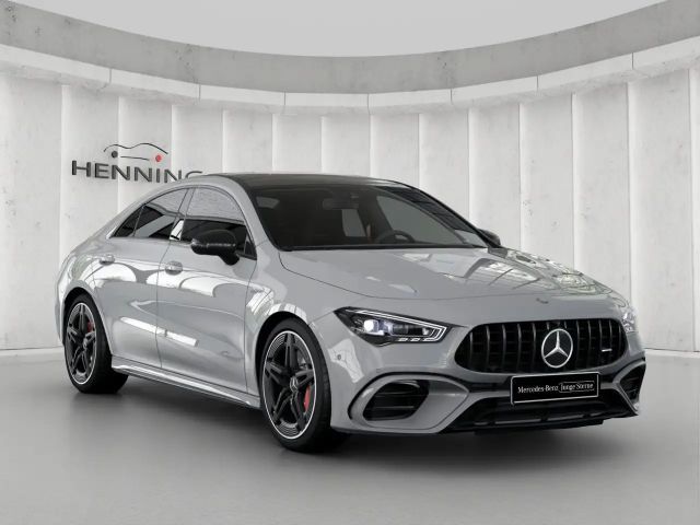 Mercedes-Benz CLA 45 AMG