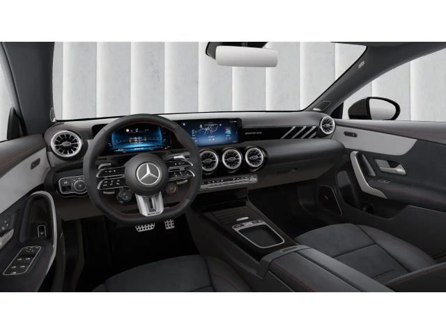 Mercedes-Benz CLA 45 AMG