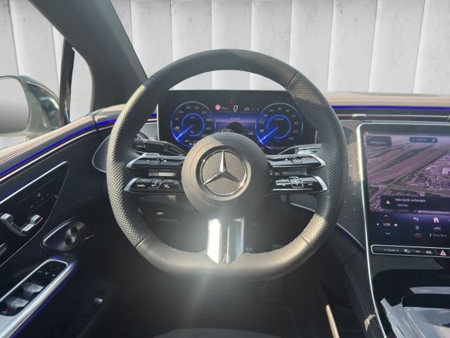 Mercedes-Benz EQE 300