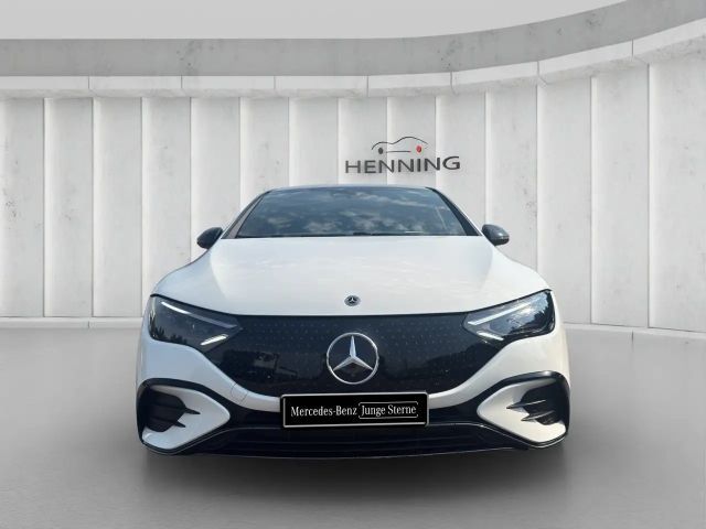 Mercedes-Benz EQE 300