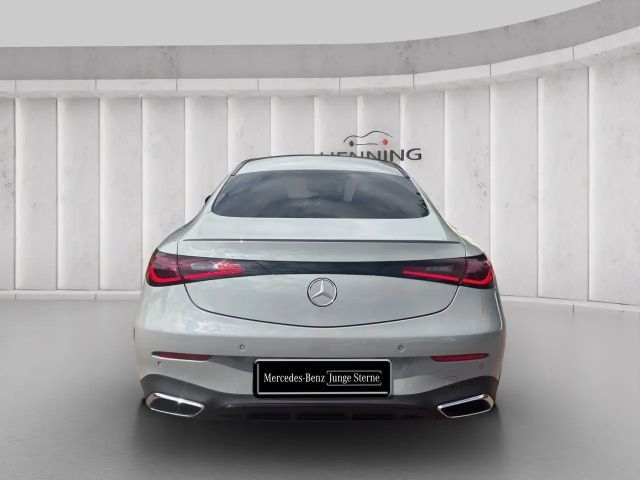 Mercedes-Benz CLE 200