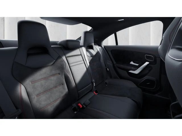 Mercedes-Benz CLA 220