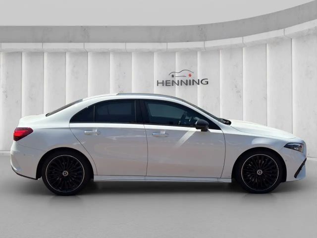 Mercedes-Benz A 220