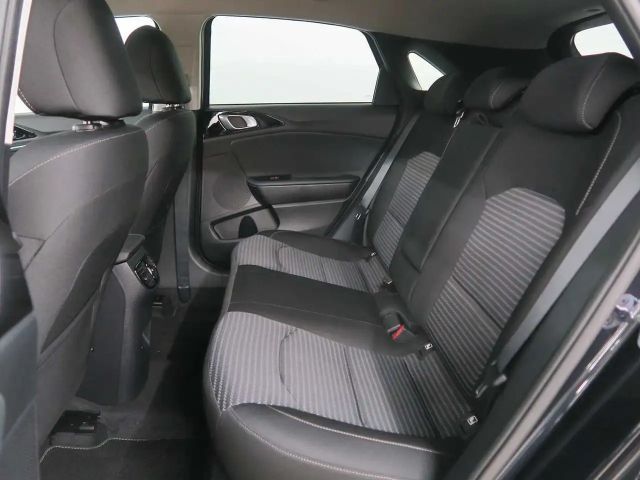 Kia Ceed / cee'd