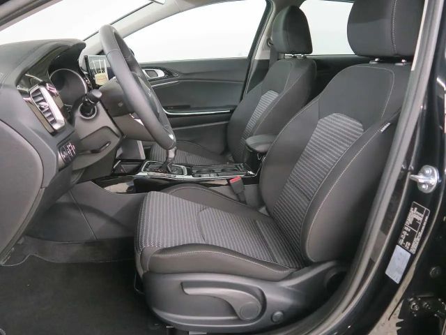 Kia Ceed / cee'd