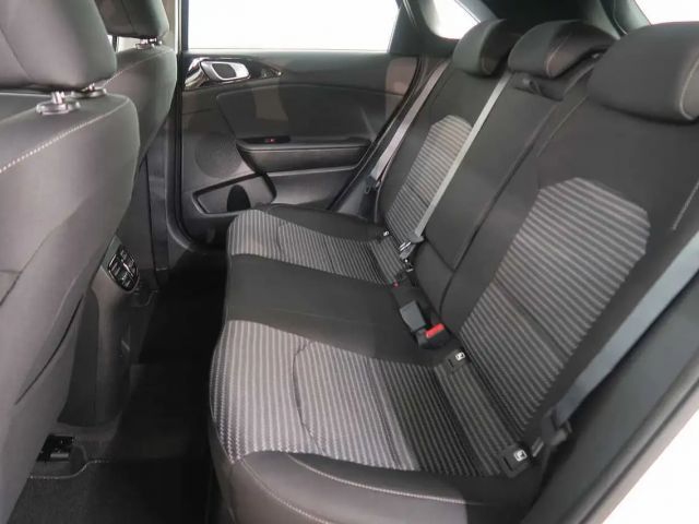 Kia Ceed / cee'd