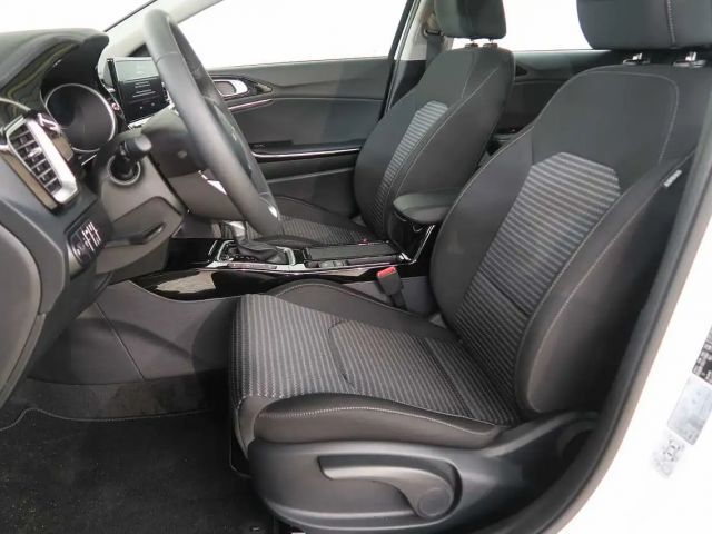 Kia Ceed / cee'd