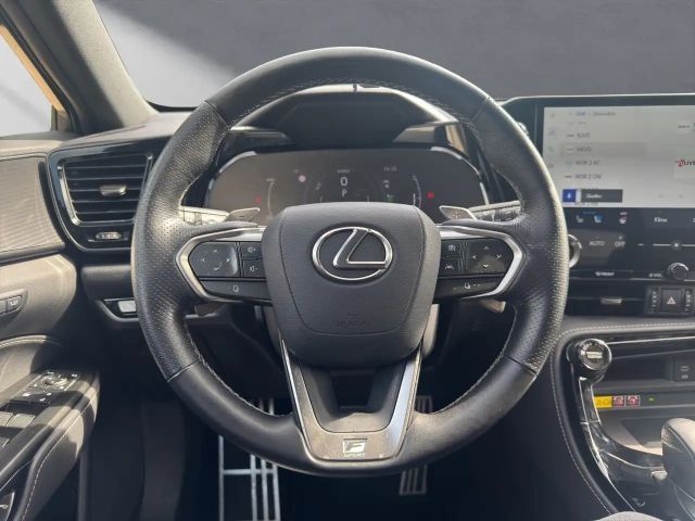 Lexus NX 450h+