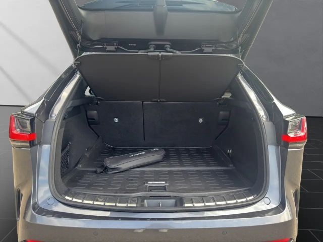 Lexus NX 450h+