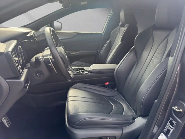 Lexus NX 450h+