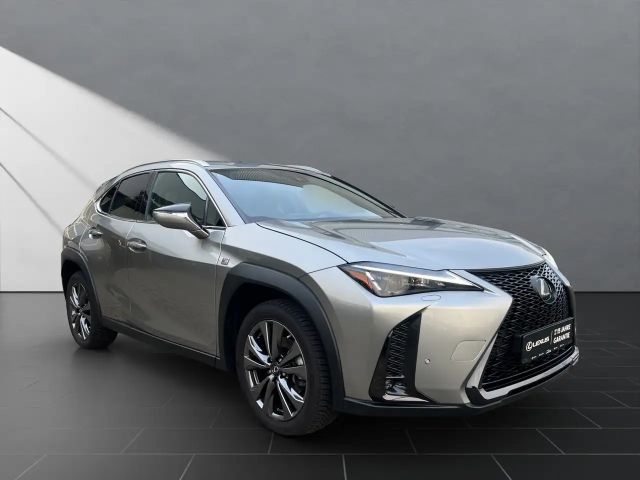 Lexus UX 250h