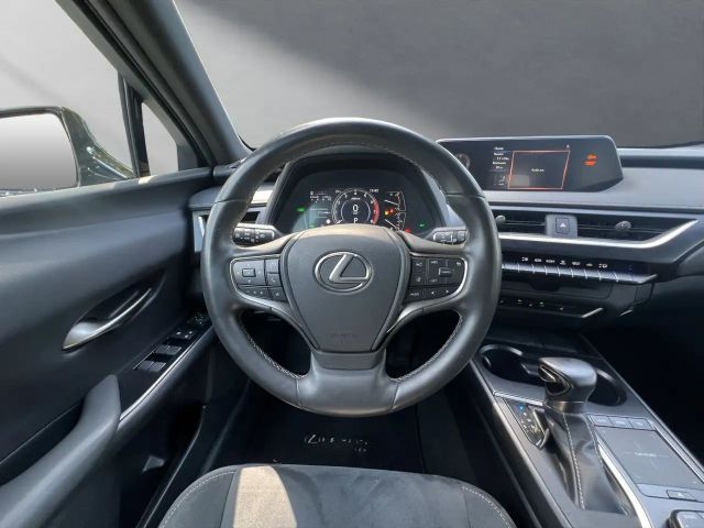 Lexus UX 250h
