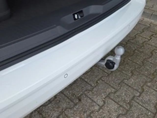 Volkswagen T7 California