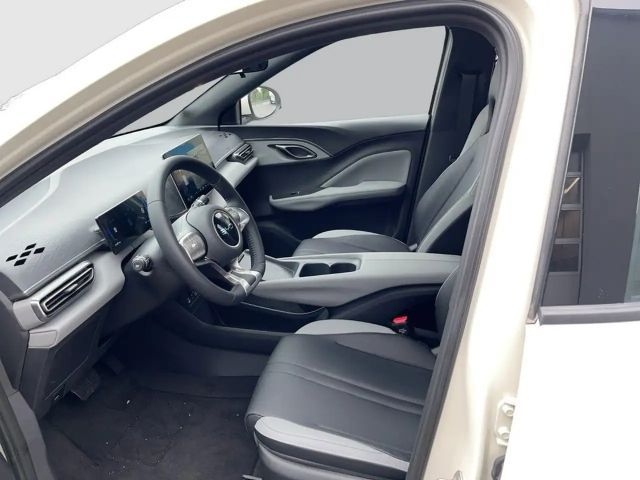 BYD Dolphin Surf