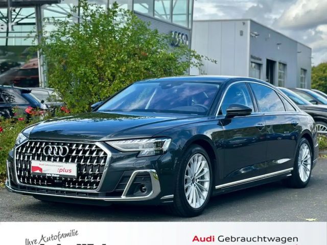 Audi A8 Lang 55TFSI qu DIGITAL MATRIX REAR SEAT 2023 Benzine