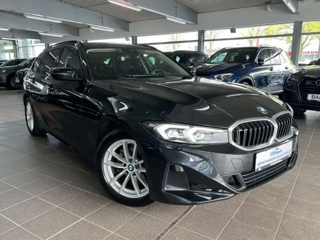 BMW 318 d Touring Querverkehr+Spur+Park Assist+uvm. 2023 Diesel