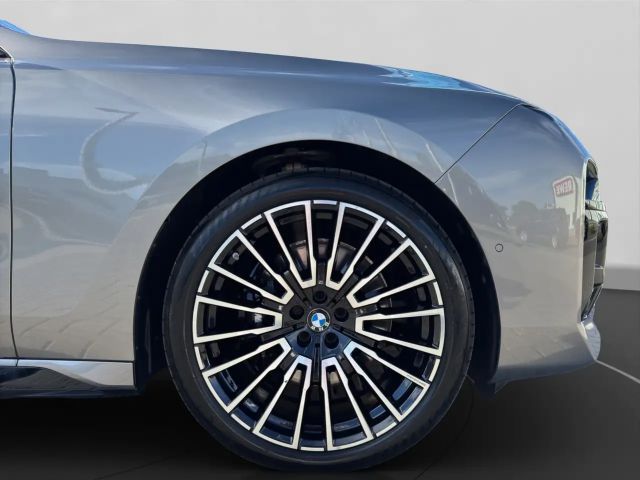 BMW 740