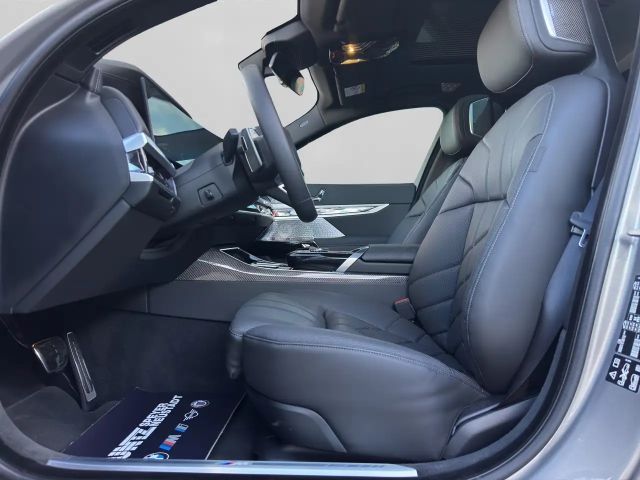 BMW 740
