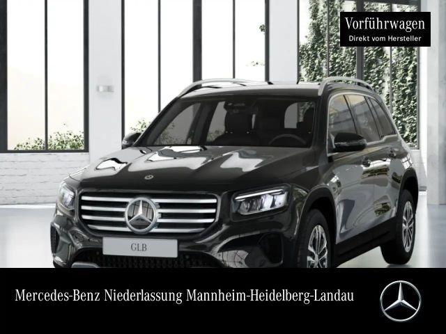 Mercedes-Benz GLB 200 d AHK+LED+KAMERA+TOTW+8G 2026 Diesel