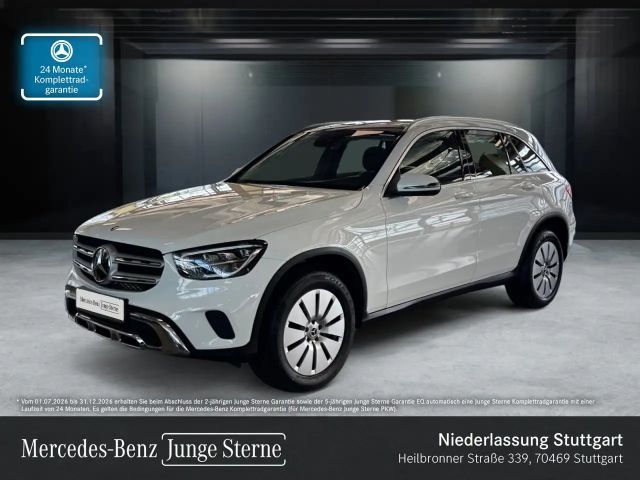 Mercedes-Benz GLC 300 e 4M PANO+AHK+LED+SPUR+TOTW+KEYLESS+9G 2021 Hybride / Benzine