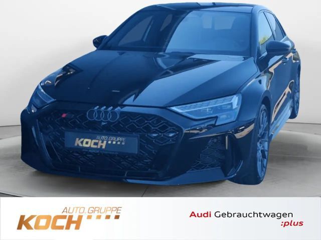 Audi RS3 2.5 TFSI quattro, RS-Sportsitze, 2026 Benzine