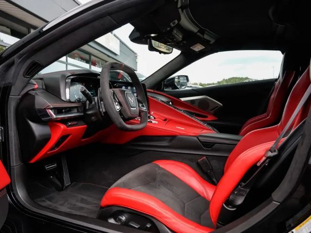 Corvette C8