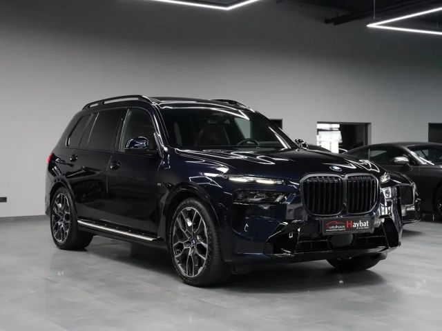 BMW X7 40d M Sport Pro Excl-B&W-Sky-AHK-M Sitz-6Sitz 2023 Diesel