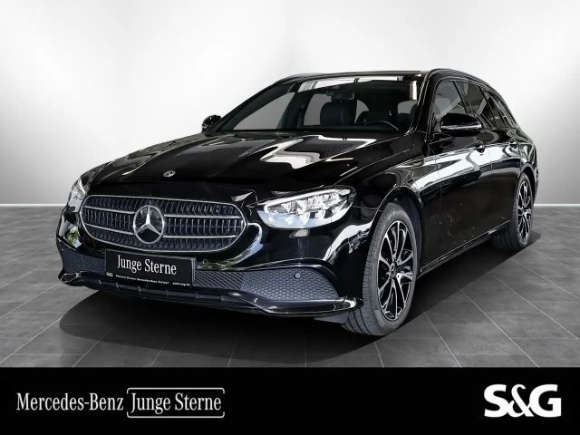 Mercedes-Benz E 220 d T AVANTGARDE LED+MBUX+NIGHT+KAMERA+18" 2022 Diesel