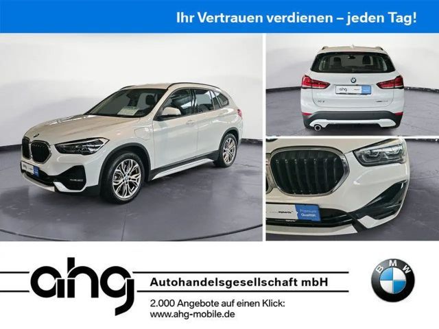BMW X1 xDrive25e Sport Line Head-Up Kamera Business 2021 Hybride / Benzine