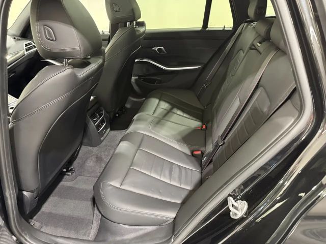 BMW 340
