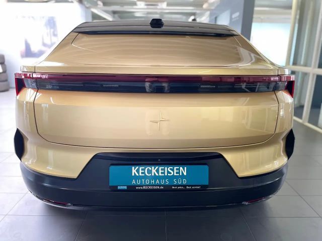 Polestar 4