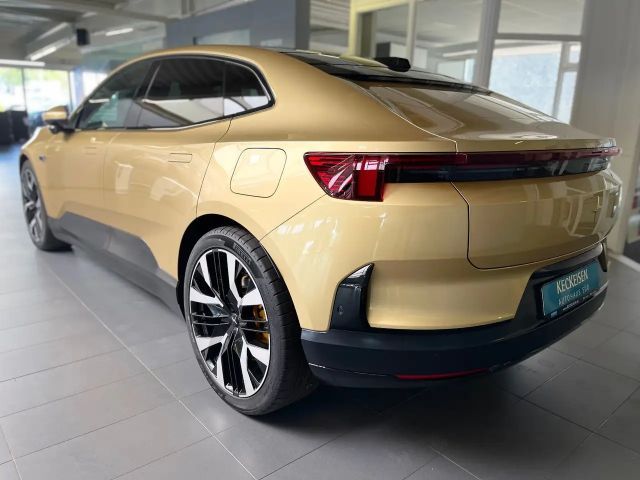 Polestar 4