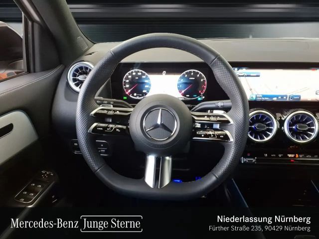 Mercedes-Benz GLA 180