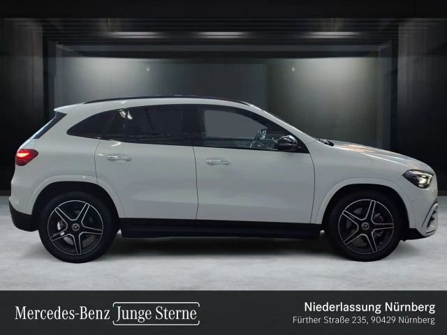 Mercedes-Benz GLA 180
