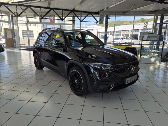 Mercedes-Benz EQB 300