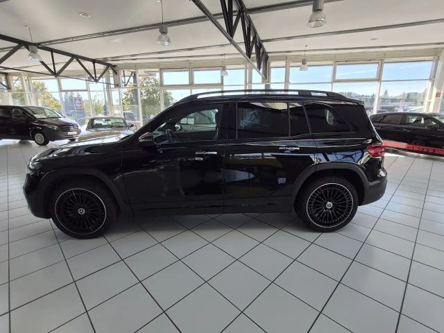 Mercedes-Benz EQB 300